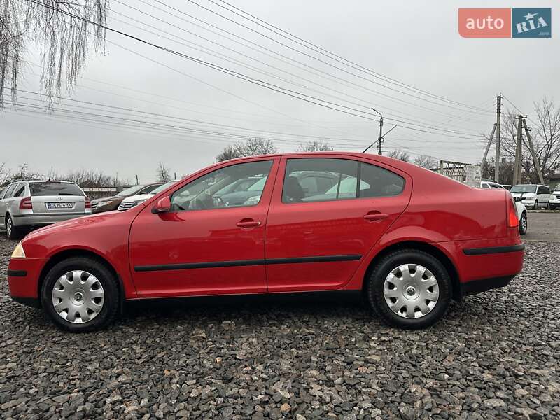 Лифтбек Skoda Octavia 2008 в Смеле