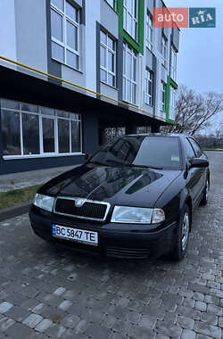 Лифтбек Skoda Octavia 2008 в Шептицькому