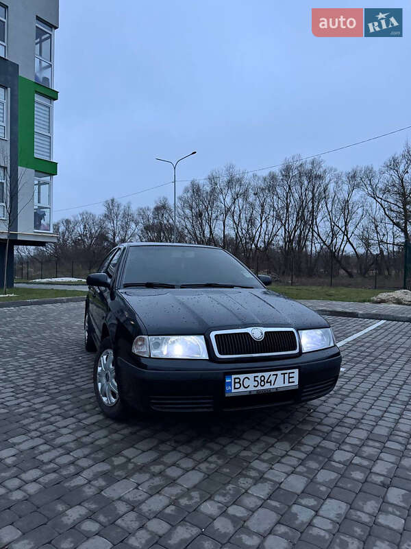Лифтбек Skoda Octavia 2008 в Шептицькому