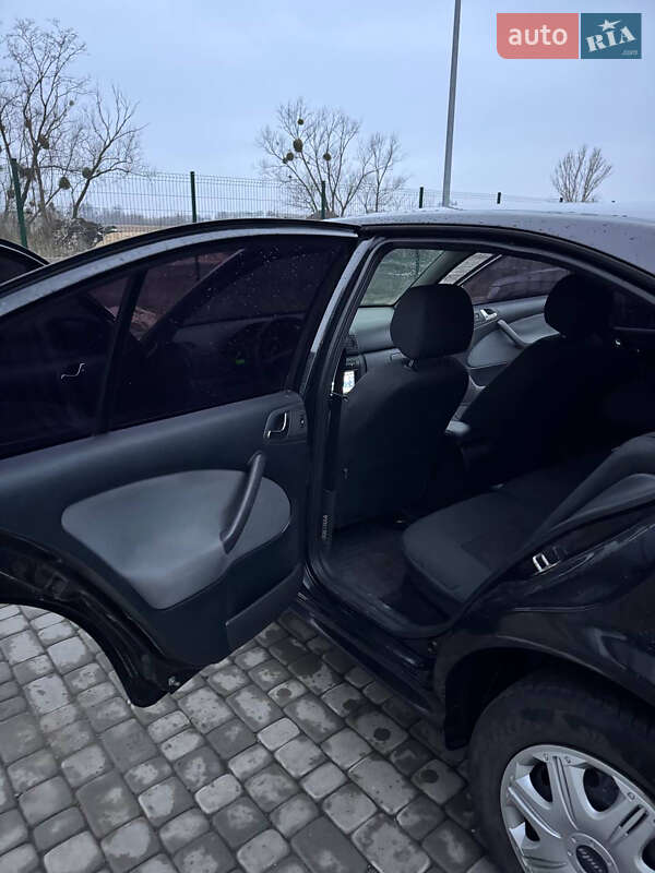 Лифтбек Skoda Octavia 2008 в Шептицькому