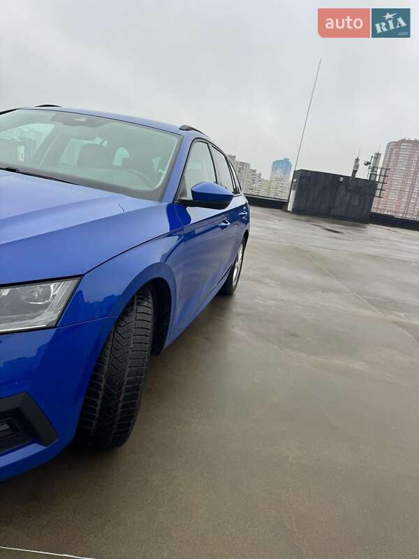 Универсал Skoda Octavia 2020 в Киеве фото 5 Универсал Skoda Octavia 2020 в Киеве