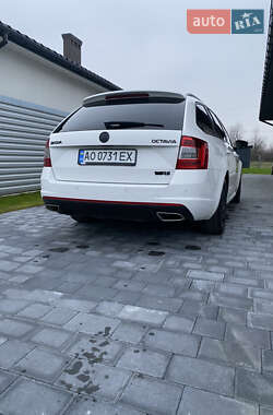 Універсал Skoda Octavia 2015 в Ужгороді