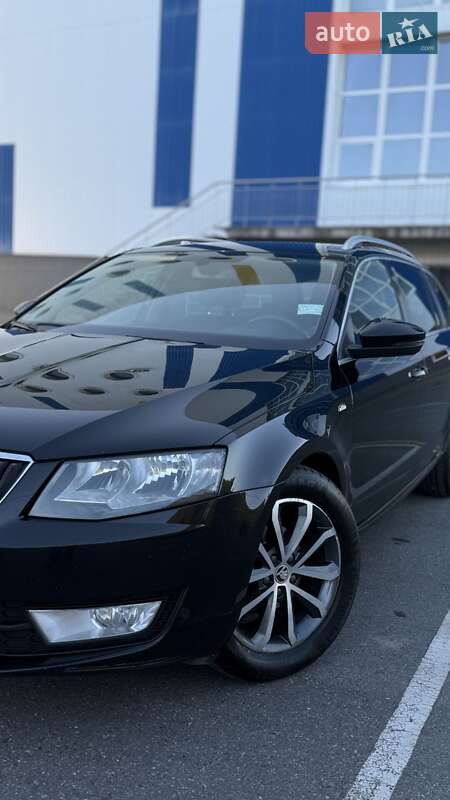 Універсал Skoda Octavia 2015 в Хмельницькому