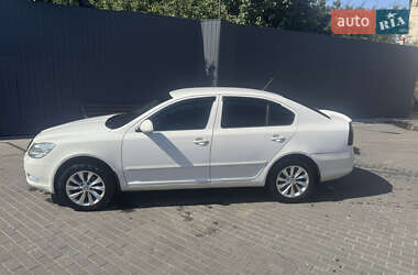Ліфтбек Skoda Octavia 2012 в Дніпрі