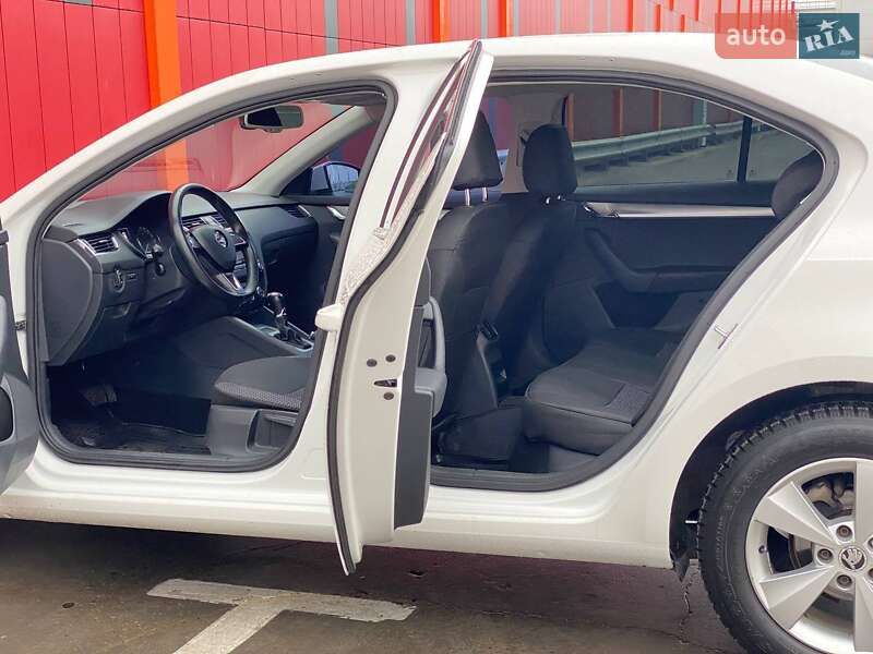 Ліфтбек Skoda Octavia 2015 в Києві фото 17 Ліфтбек Skoda Octavia 2015 в Києві