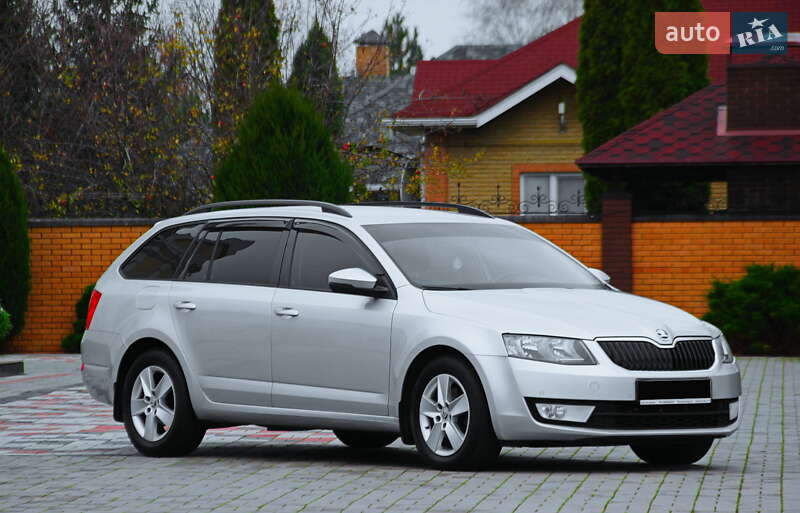 Універсал Skoda Octavia 2017 в Дніпрі