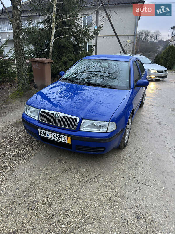 Лифтбек Skoda Octavia 2004 в Збараже
