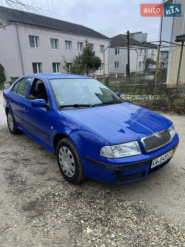 Лифтбек Skoda Octavia 2004 в Збараже