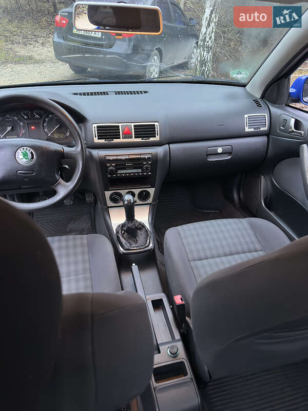Лифтбек Skoda Octavia 2004 в Збараже