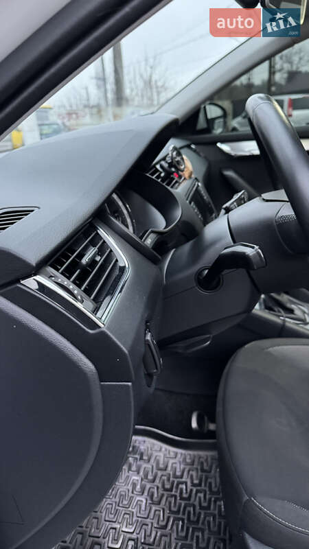 Универсал Skoda Octavia 2019 в Киеве
