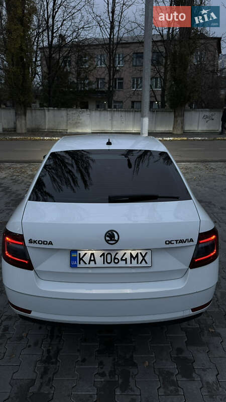 Универсал Skoda Octavia 2019 в Киеве