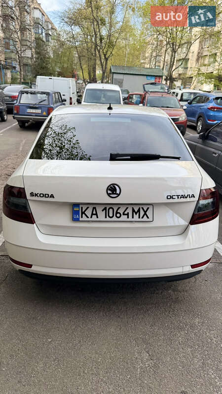 Универсал Skoda Octavia 2019 в Киеве