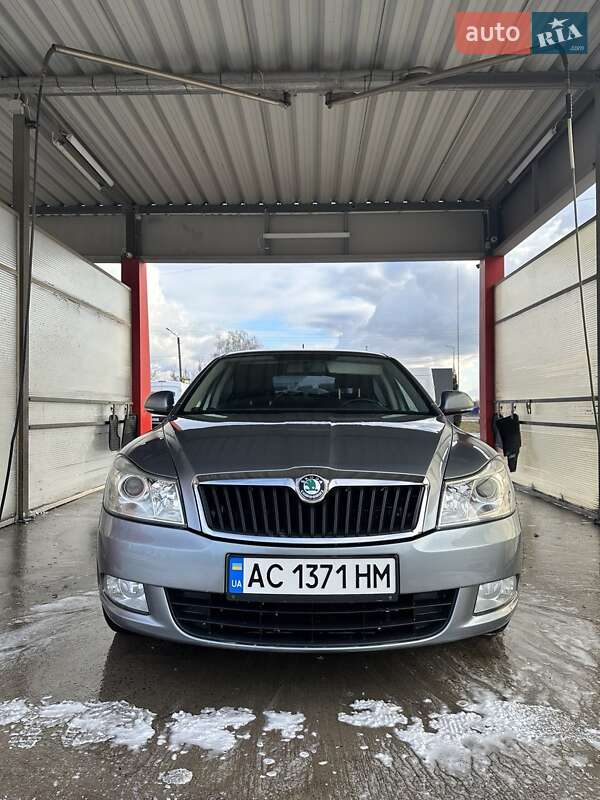 Лифтбек Skoda Octavia 2013 в Нововолынске