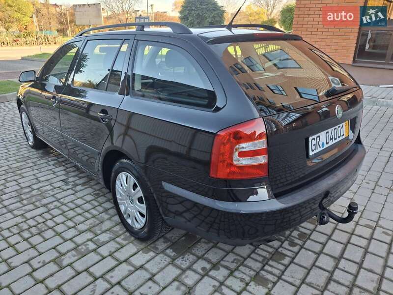 Универсал Skoda Octavia 2008 в Черновцах