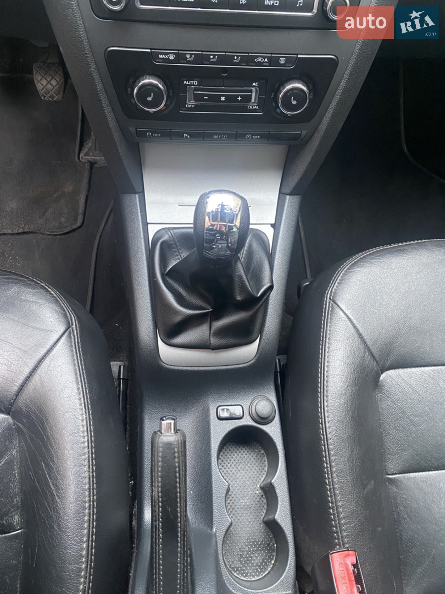 2013 Skoda Octavia - мініатюра 36