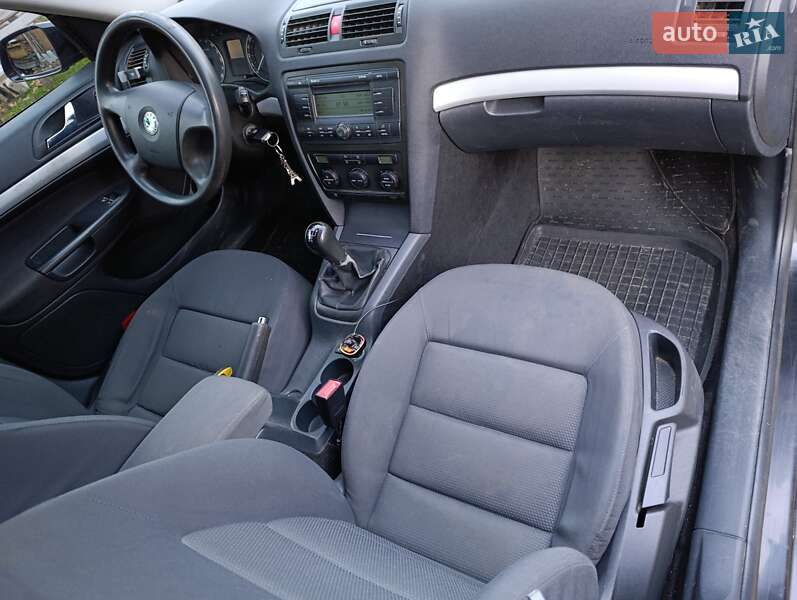Универсал Skoda Octavia 2005 в Надворной