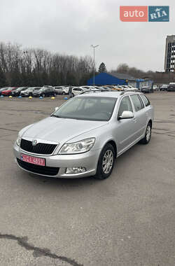 Универсал Skoda Octavia 2011 в Львове