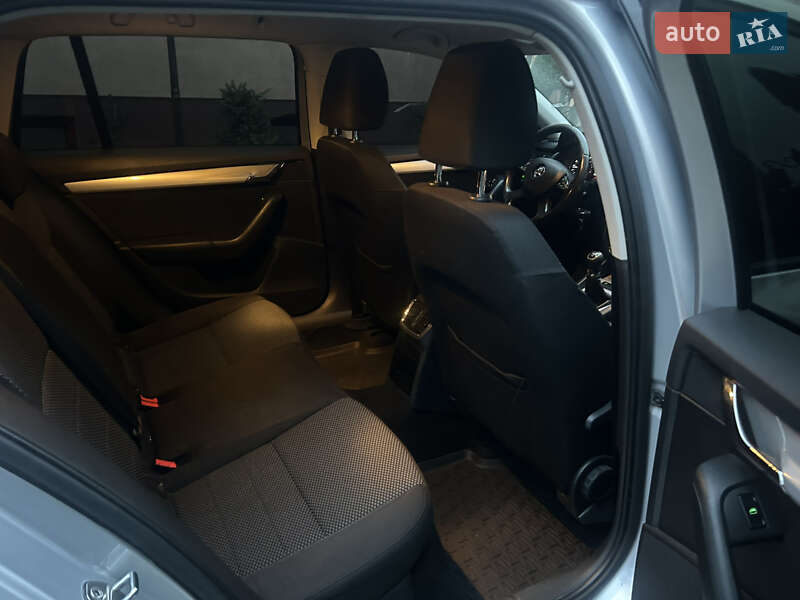 Універсал Skoda Octavia 2013 в Тячеві фото 15 Універсал Skoda Octavia 2013 в Тячеві