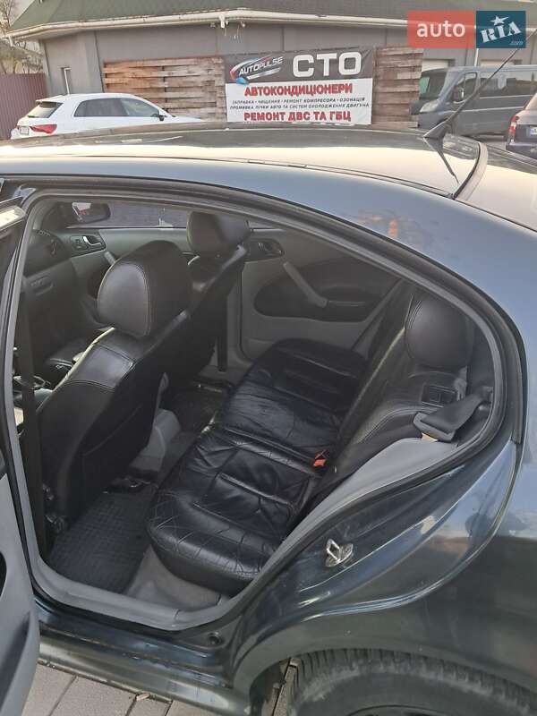 Ліфтбек Skoda Octavia 1999 в Ужгороді