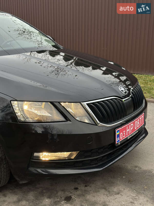 Універсал Skoda Octavia 2019 в Дубні