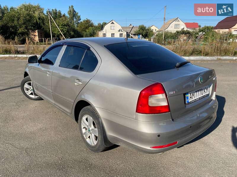 Лифтбек Skoda Octavia 2011 в Попельне фото 4 Лифтбек Skoda Octavia 2011 в Попельне