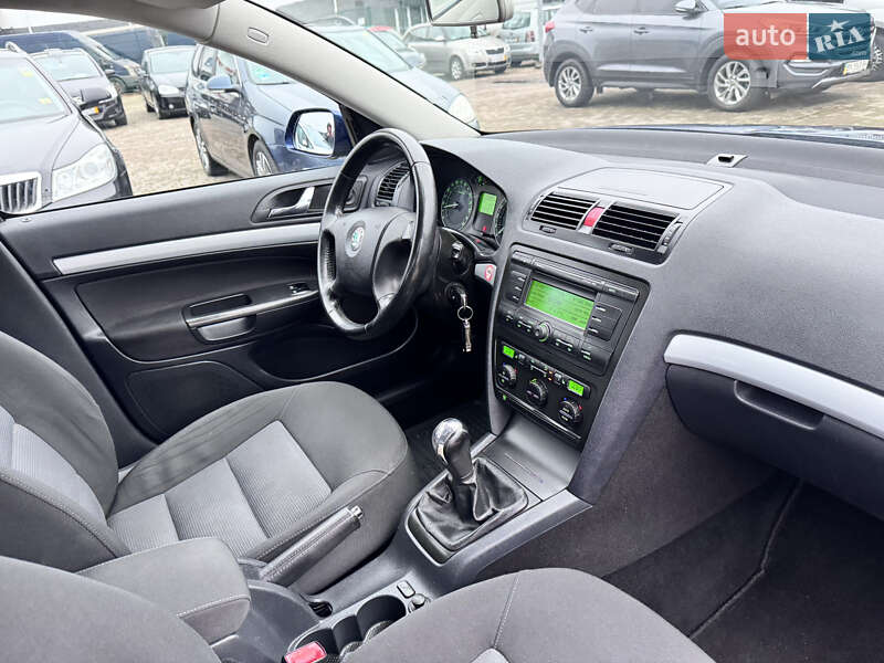 Універсал Skoda Octavia 2008 в Старокостянтинові