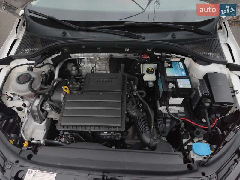 Лифтбек Skoda Octavia 2019 в Киеве