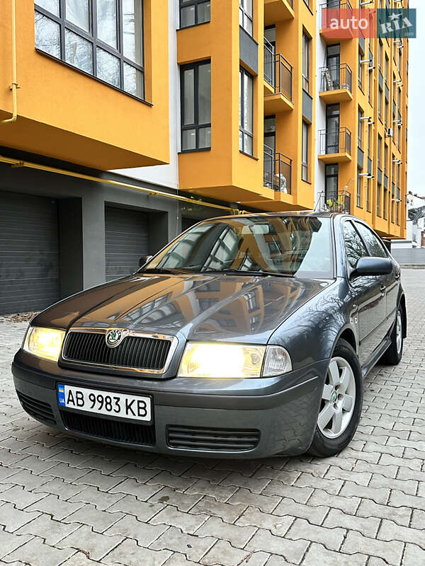 Лифтбек Skoda Octavia 2004 в Виннице