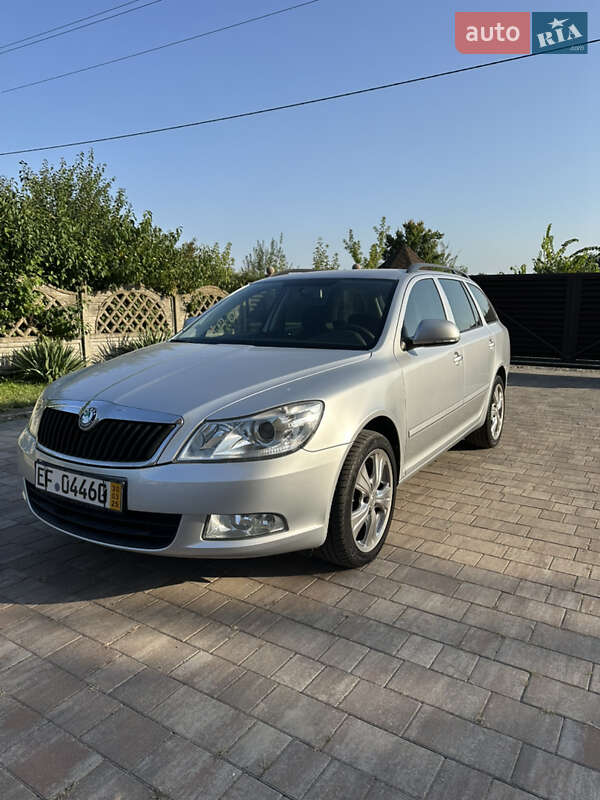 Универсал Skoda Octavia 2010 в Заболотове