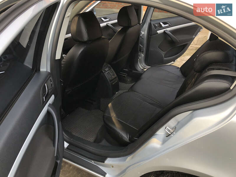 Лифтбек Skoda Octavia 2011 в Богодухове фото 10 Лифтбек Skoda Octavia 2011 в Богодухове