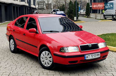 Лифтбек Skoda Octavia 2000 в Ивано-Франковске