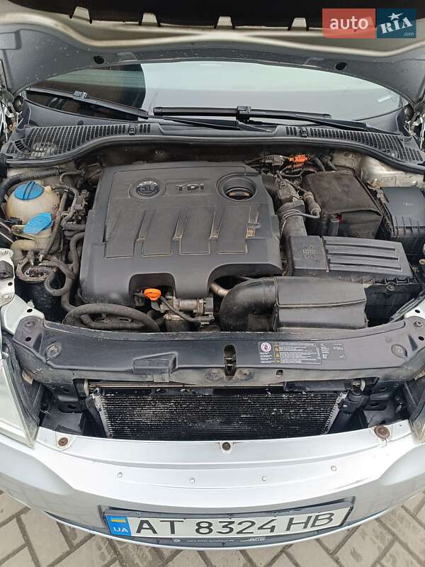 Універсал Skoda Octavia 2011 в Івано-Франківську