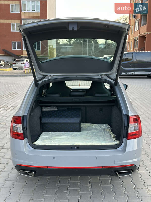 Универсал Skoda Octavia 2016 в Хмельницком