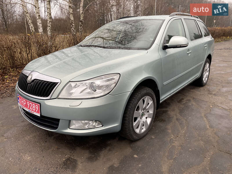 Skoda Octavia 2012 Skoda Octavia 2012