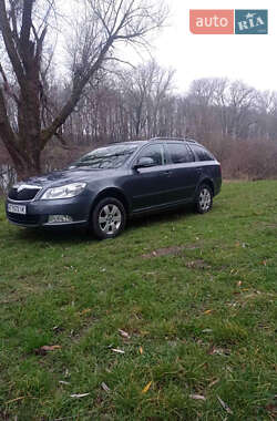 Універсал Skoda Octavia 2011 в Путивлі