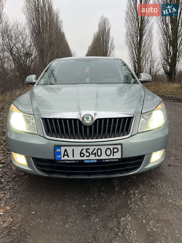 Skoda Octavia 2011 Skoda Octavia 2011