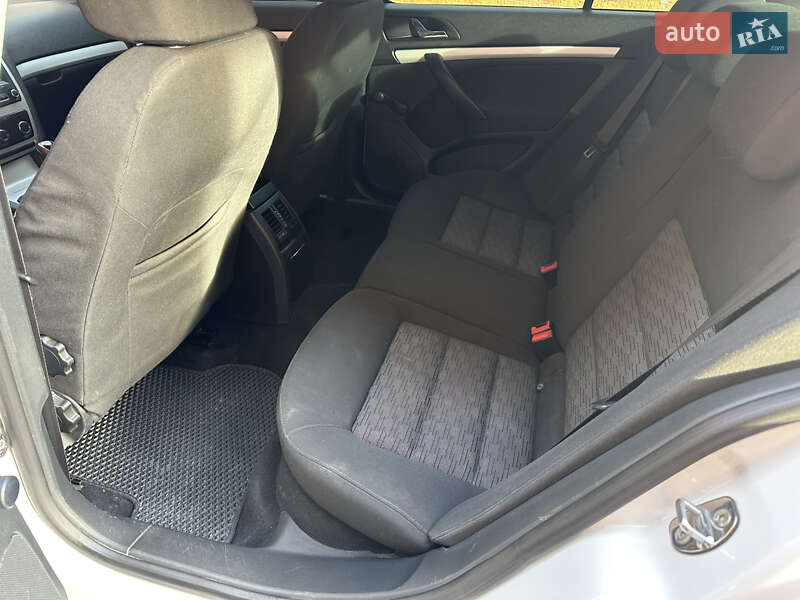 Лифтбек Skoda Octavia 2011 в Мукачево