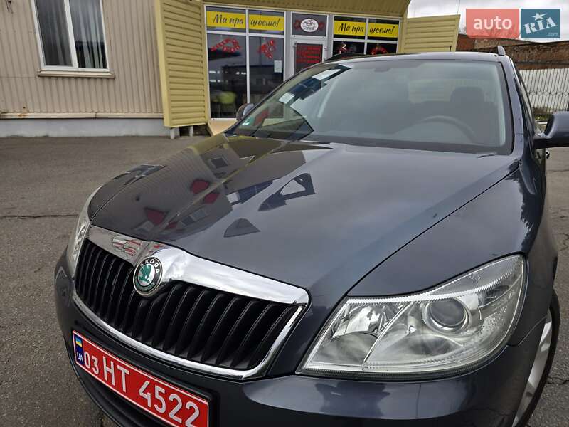 Универсал Skoda Octavia 2011 в Полтаве