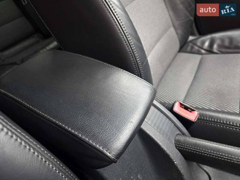 Универсал Skoda Octavia 2011 в Полтаве