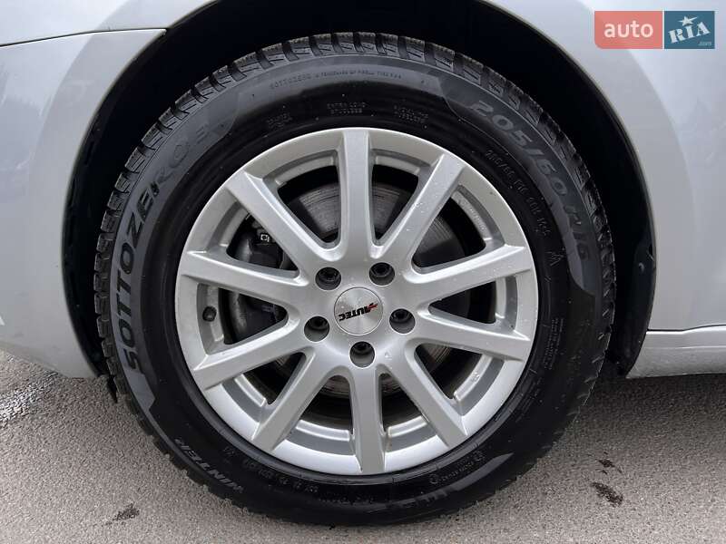 Универсал Skoda Octavia 2017 в Ровно