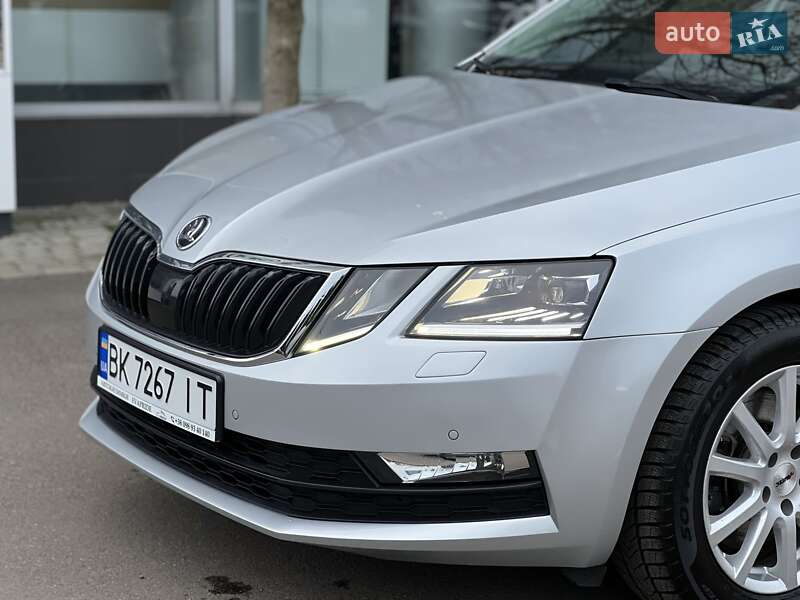 Универсал Skoda Octavia 2017 в Ровно