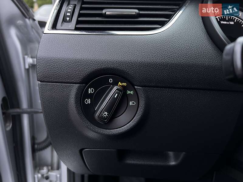 Универсал Skoda Octavia 2017 в Ровно