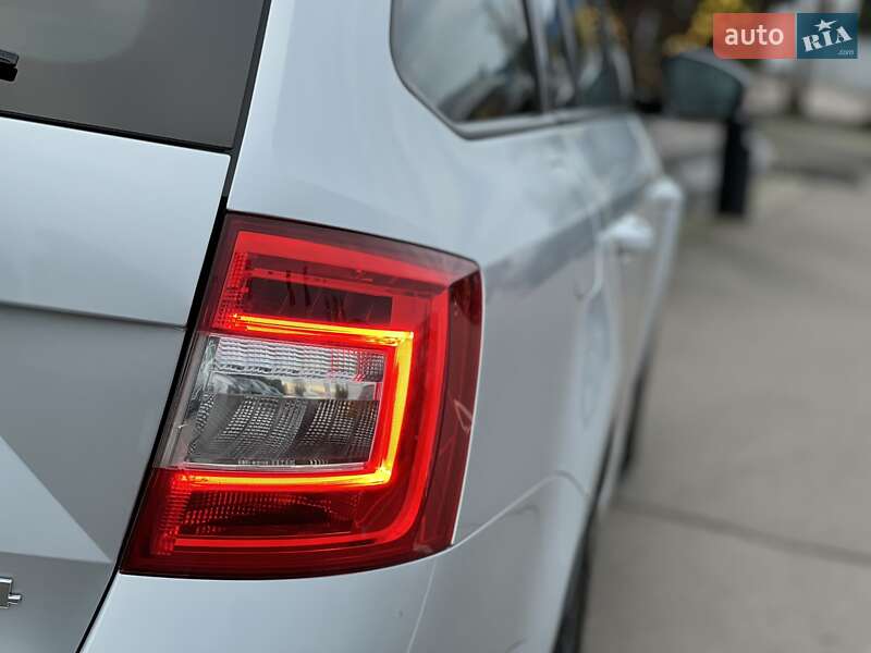 Универсал Skoda Octavia 2017 в Ровно