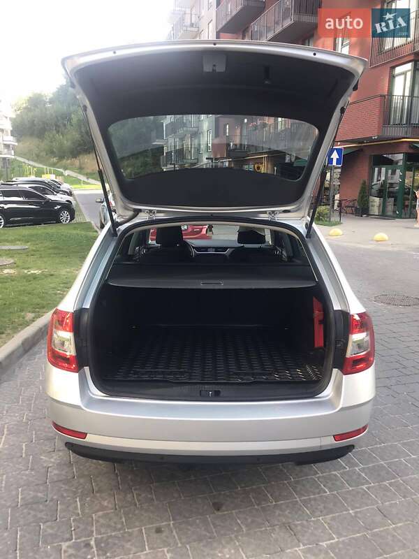 Універсал Skoda Octavia 2018 в Львові