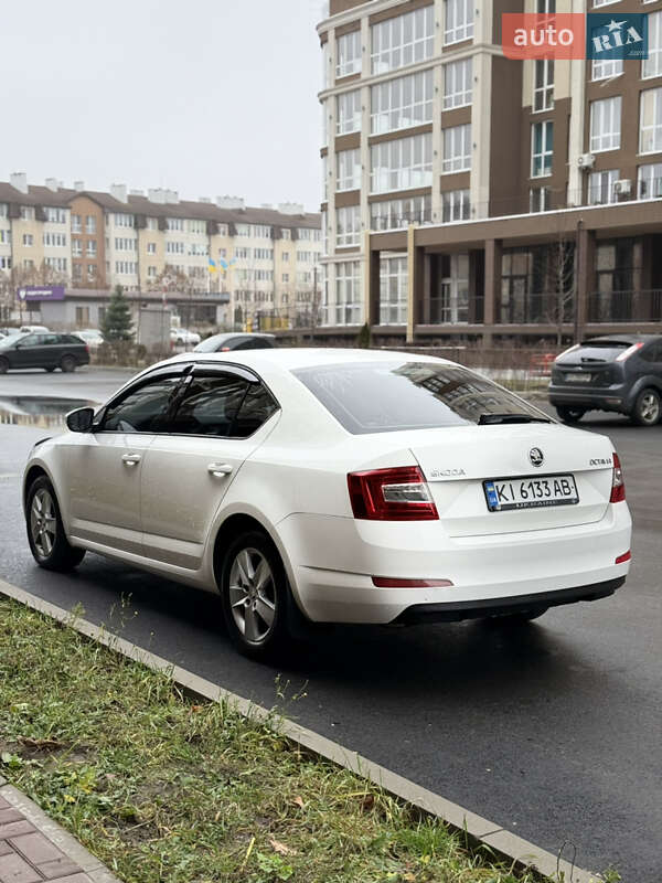 Лифтбек Skoda Octavia 2014 в Киеве