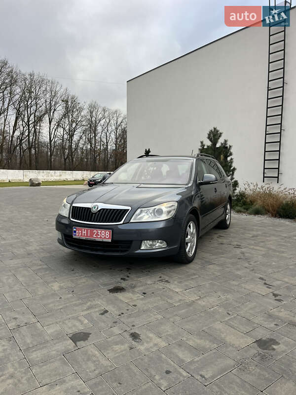 Skoda Octavia 2011 Skoda Octavia 2011