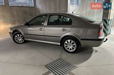 Ліфтбек Skoda Octavia 2010 в Львові