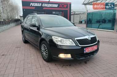 Универсал Skoda Octavia 2009 в Ровно