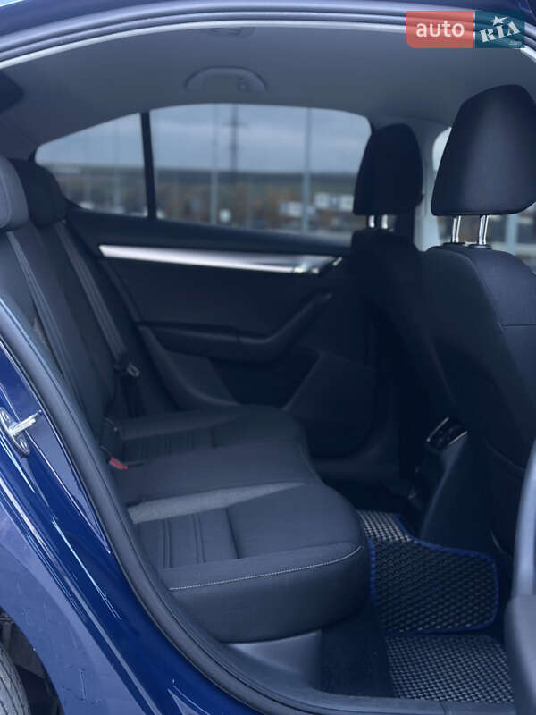 Лифтбек Skoda Octavia 2017 в Тернополе