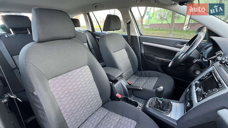 Универсал Skoda Octavia 2012 в Киеве фото 17 Универсал Skoda Octavia 2012 в Киеве